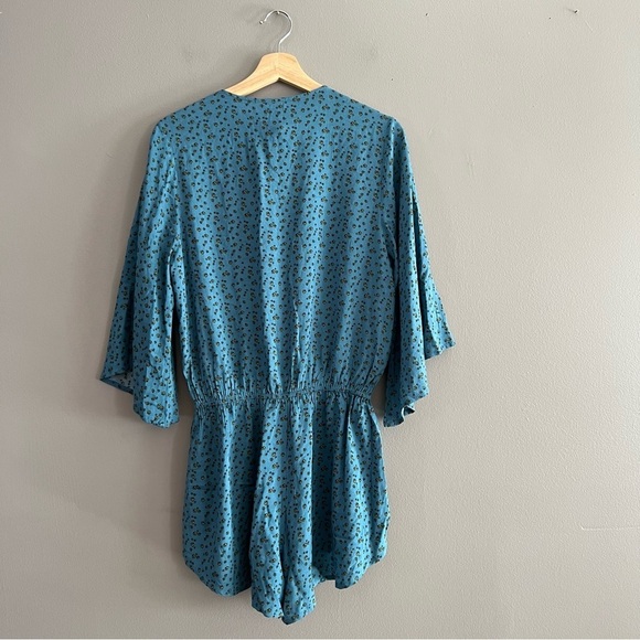 Natural Life Women’s Short Sleeve Romper Floral Beachy Boho Coastal Blue Small - Picture 6 of 14